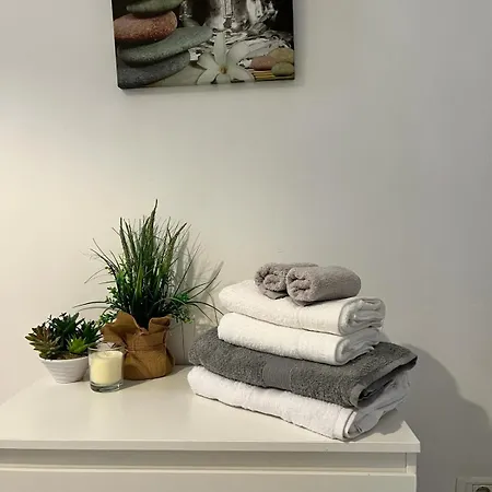 Apartmán Spacious 1 Bedroom With Pool & Ocean View, Marina Palace Costa Adeje (Tenerife)